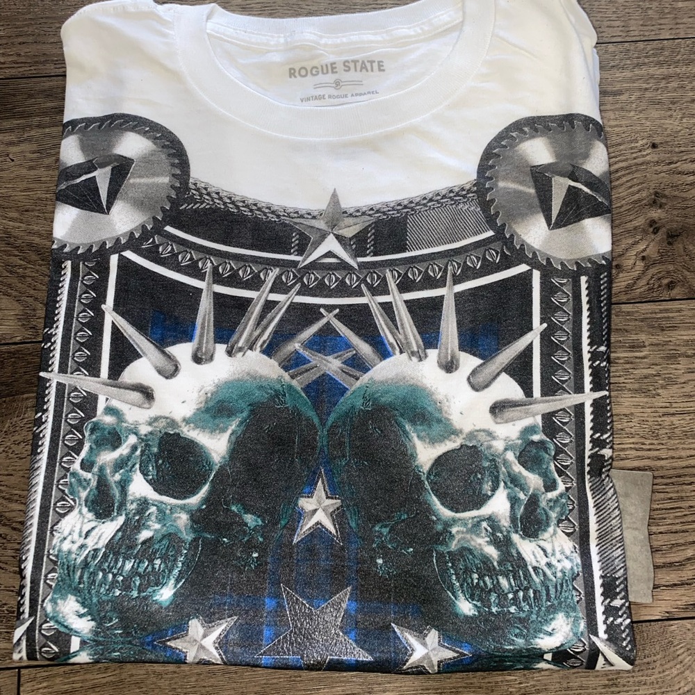 Vintage graphic design t shirt